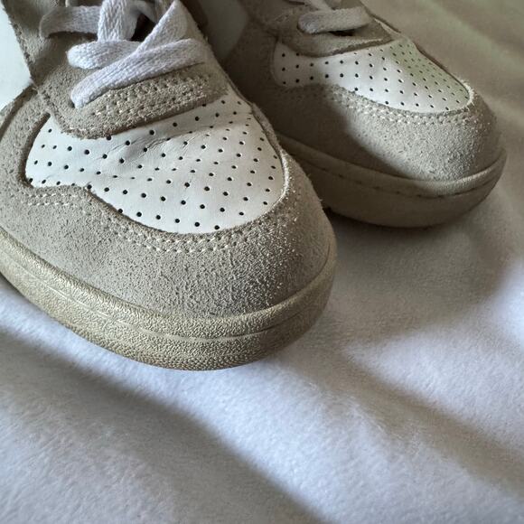 Madewell x Veja™ V-10 Sneakers in Animal Print Leather 6 Womens - Picture 5 of 6